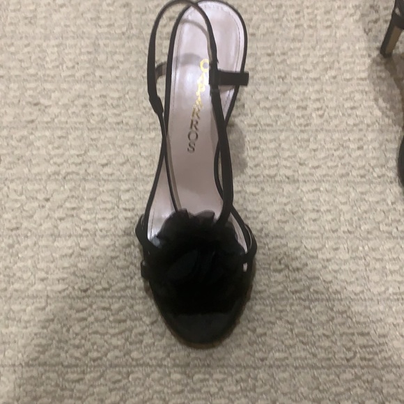 Caparros heals with flower 7 1/2 - Picture 2 of 8